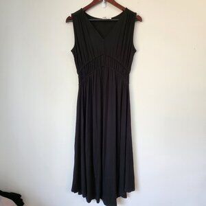 Joie Sollie Sleeveless Maxi Dress Black Jersey VNeck Sz M Pleated Rufle Bohemian